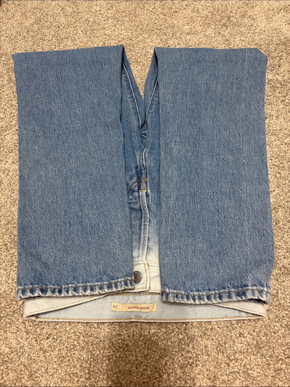 Levi’s Wedgie Straight Button Fly Jeans - Picture 8 of 8
